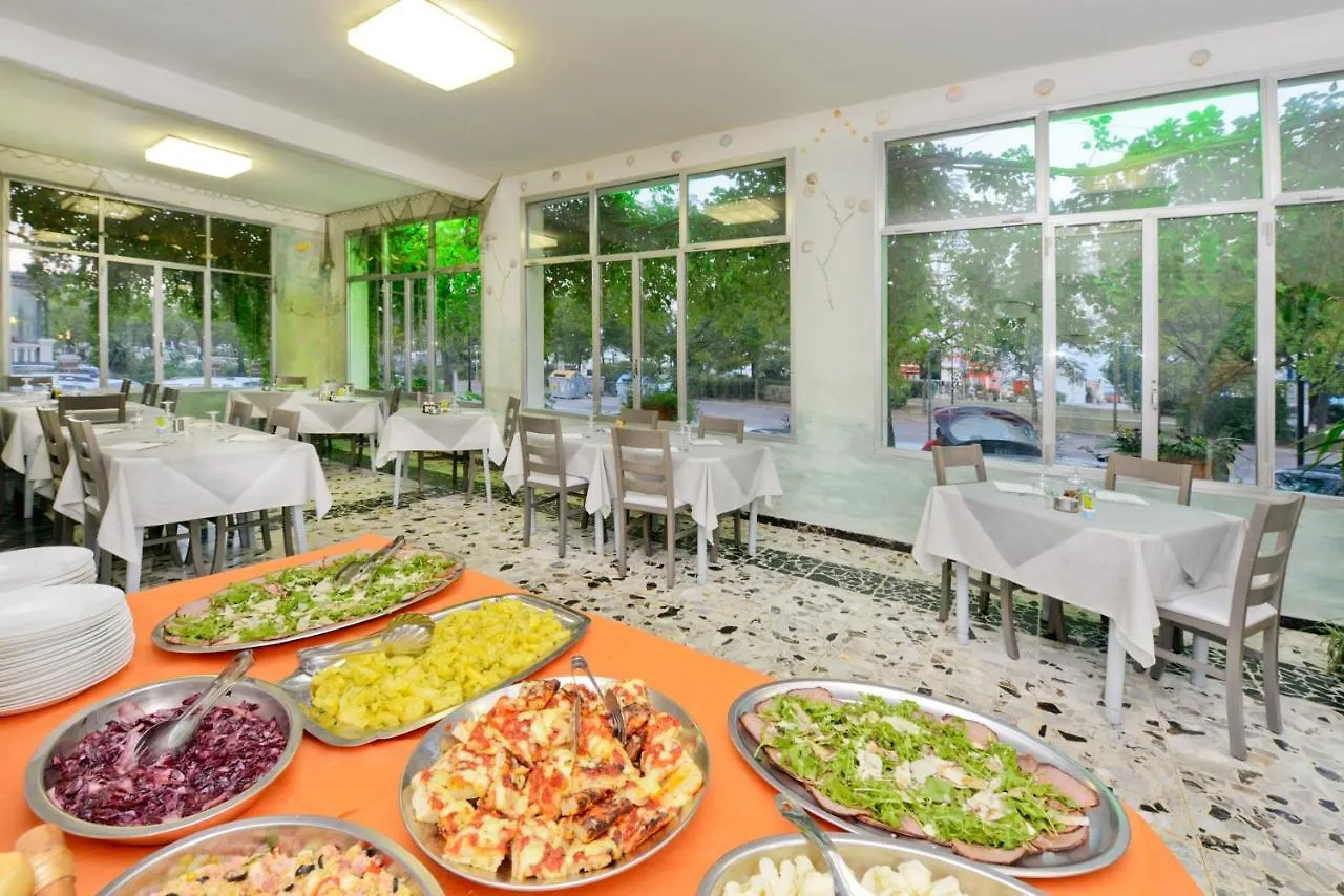 Hotel Flora Capri Cesenatico