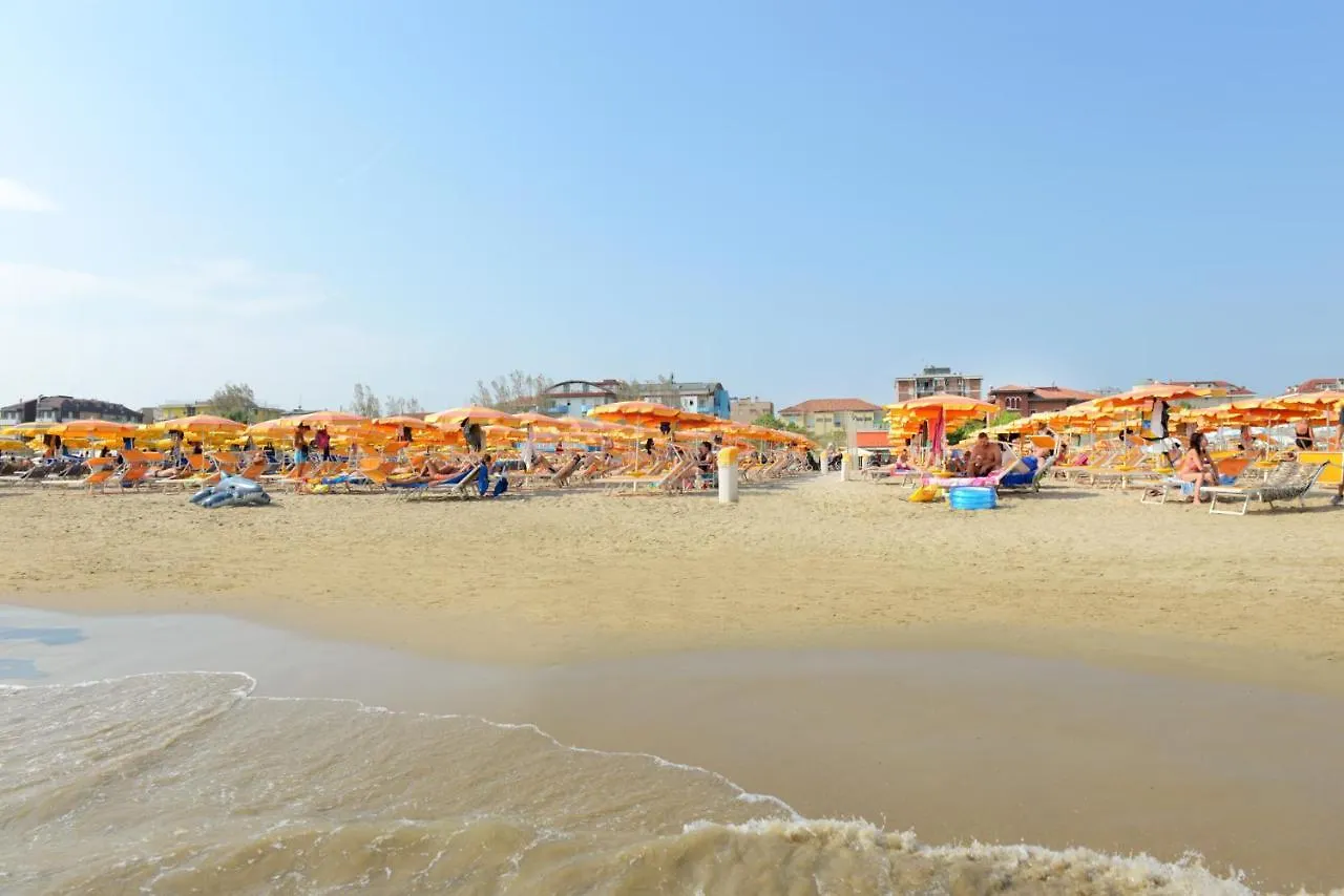 Hotel Flora Capri Cesenatico Italy