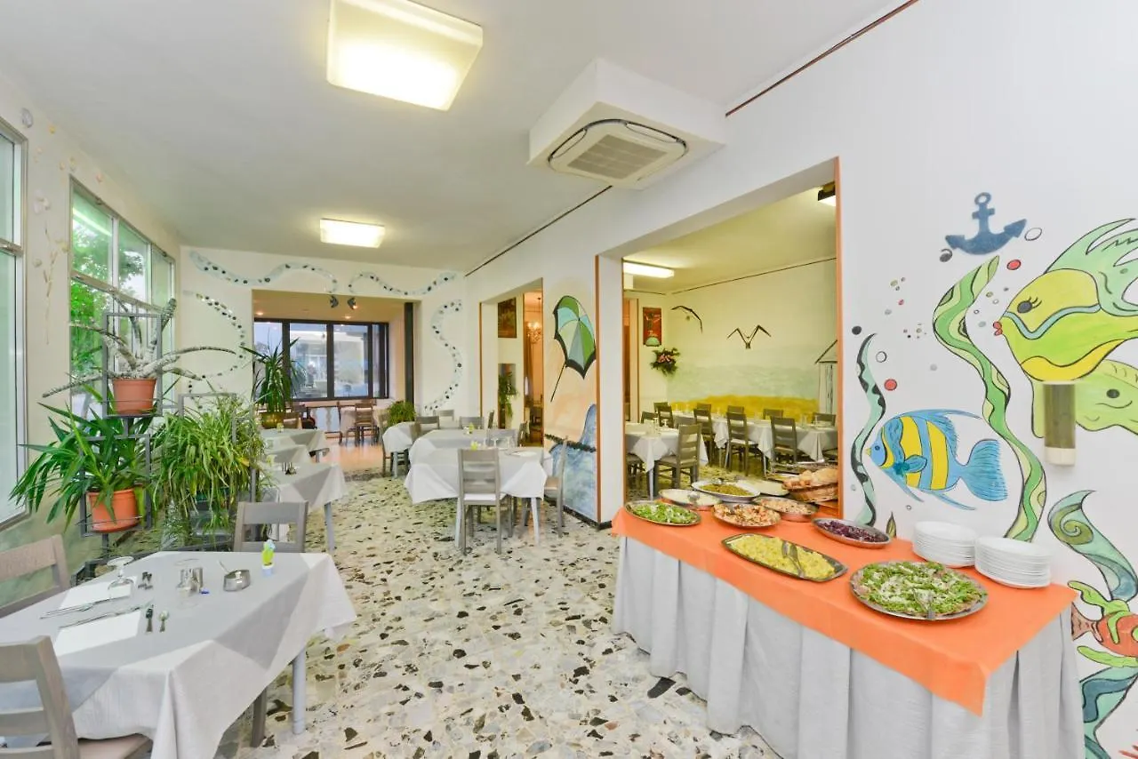 Hotel Flora Capri Cesenatico